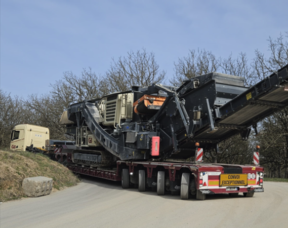 Photo de l'actualit� Savoir-faire et exp�rience en convoi exceptionnel